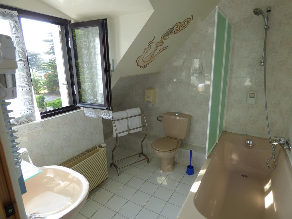 Hotel Castel Moor เลอครัวซิก ภายนอก รูปภาพ