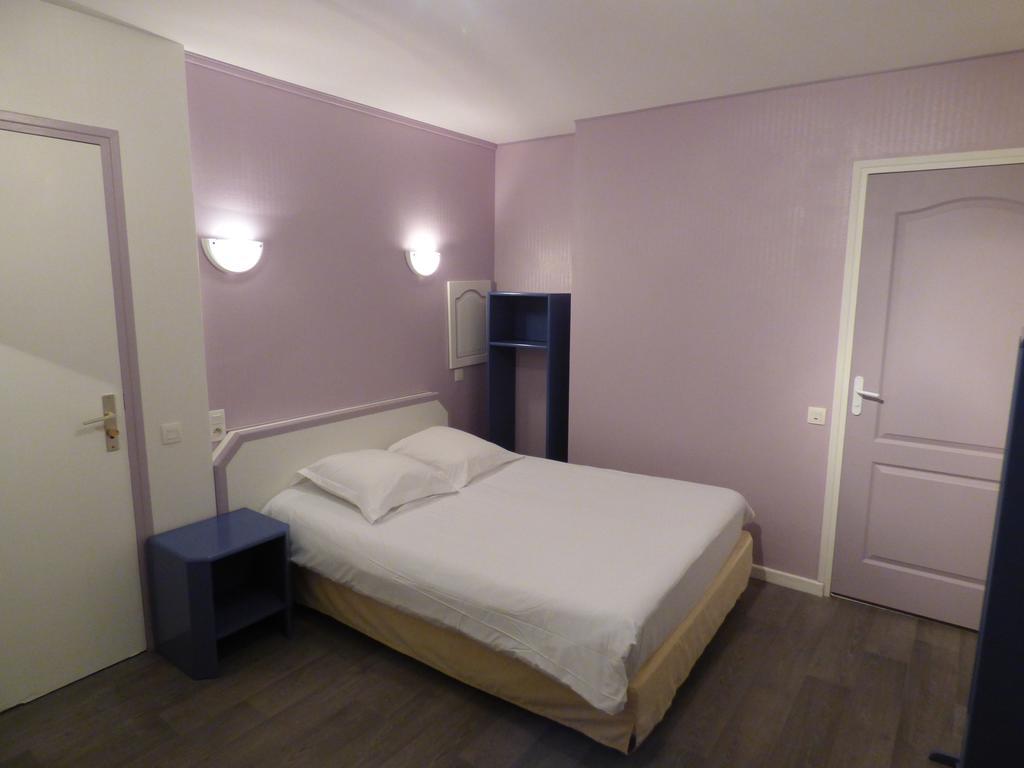Hotel Castel Moor เลอครัวซิก ภายนอก รูปภาพ