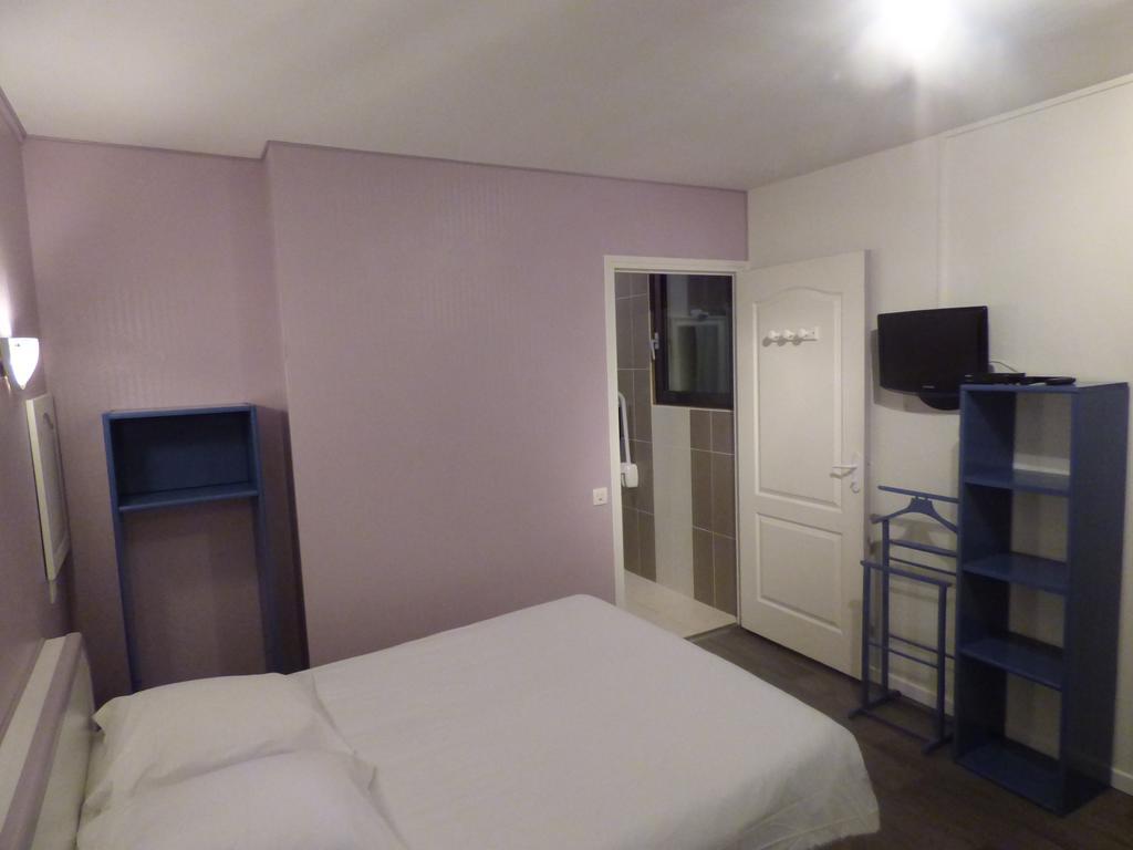 Hotel Castel Moor เลอครัวซิก ภายนอก รูปภาพ