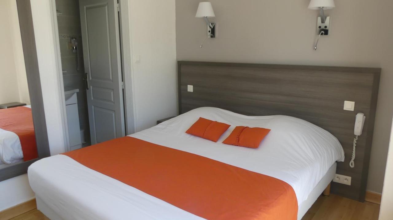 Hotel Castel Moor เลอครัวซิก ภายนอก รูปภาพ
