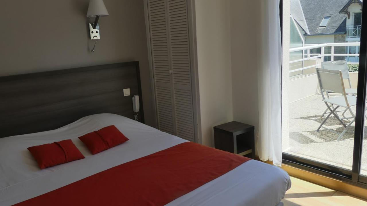Hotel Castel Moor เลอครัวซิก ภายนอก รูปภาพ